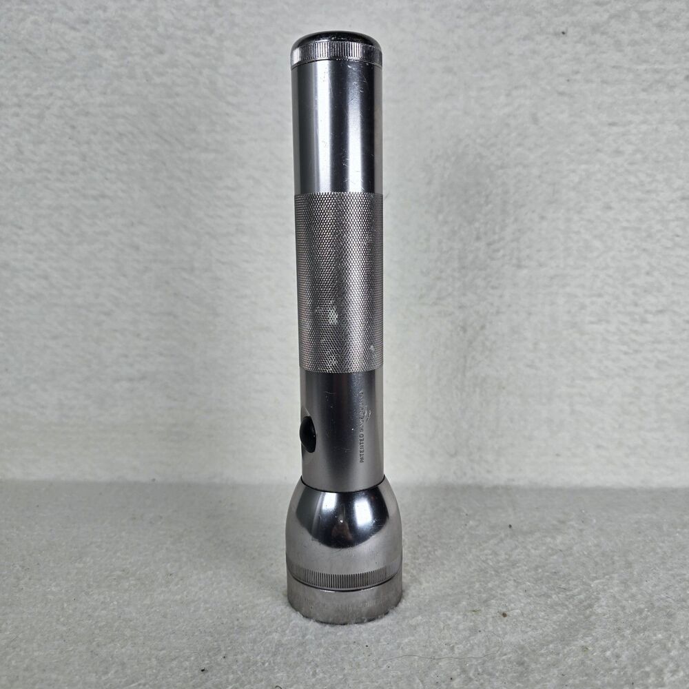 Vintage Maglite 2D Cell Silver Aluminum Flashlight 10" MAG-LITE USA Made Tested